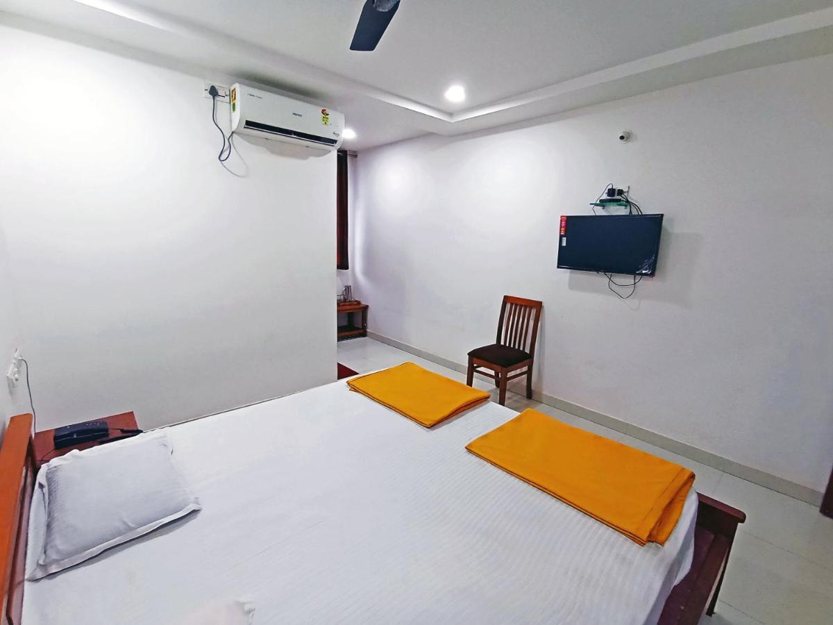 Staymaker Shri Shakti Residency Hubli Eksteriør bilde
