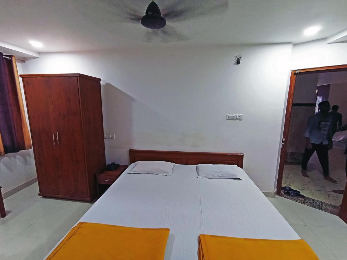 Staymaker Shri Shakti Residency Hubli Eksteriør bilde