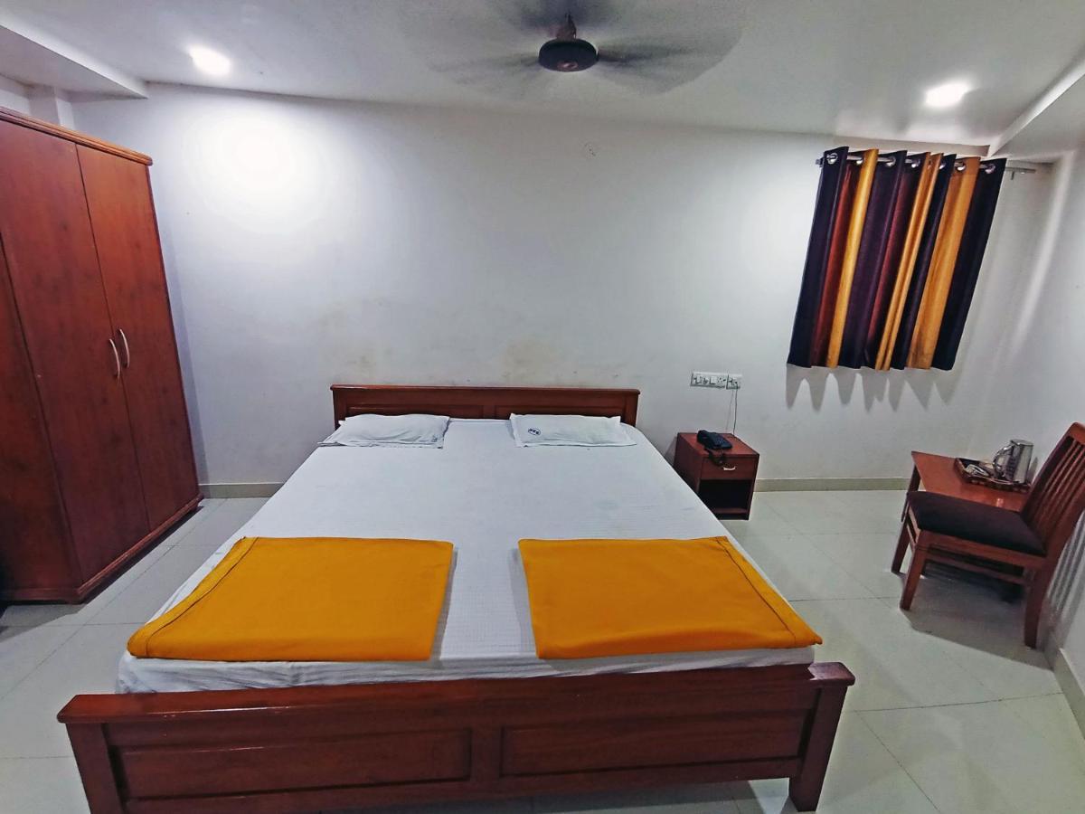Staymaker Shri Shakti Residency Hubli Eksteriør bilde