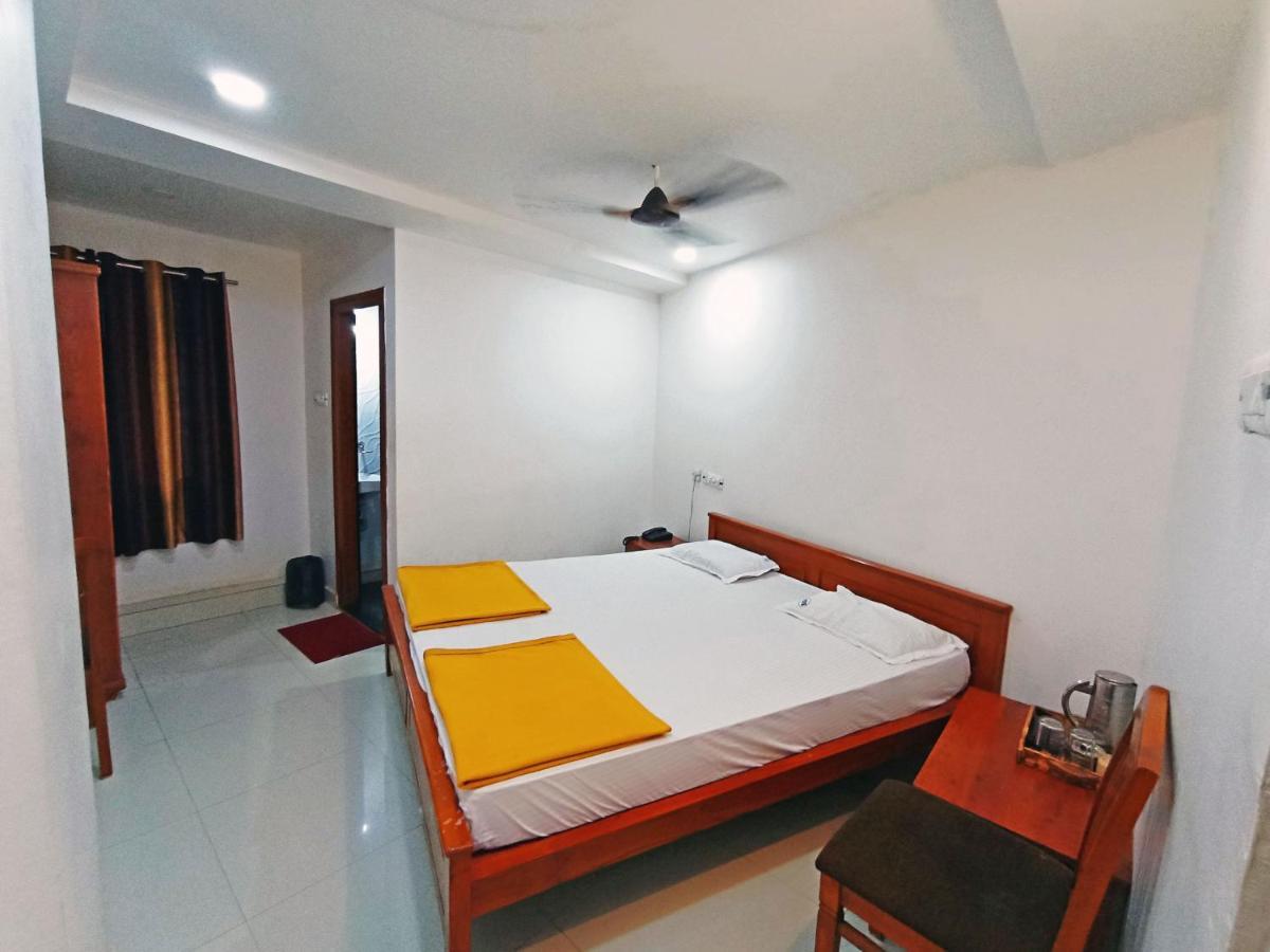 Staymaker Shri Shakti Residency Hubli Eksteriør bilde
