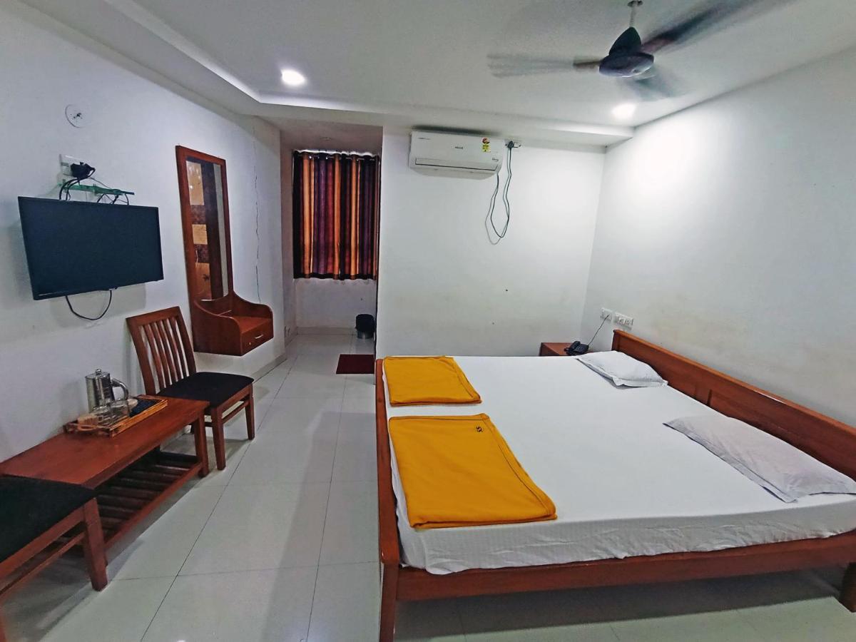 Staymaker Shri Shakti Residency Hubli Eksteriør bilde