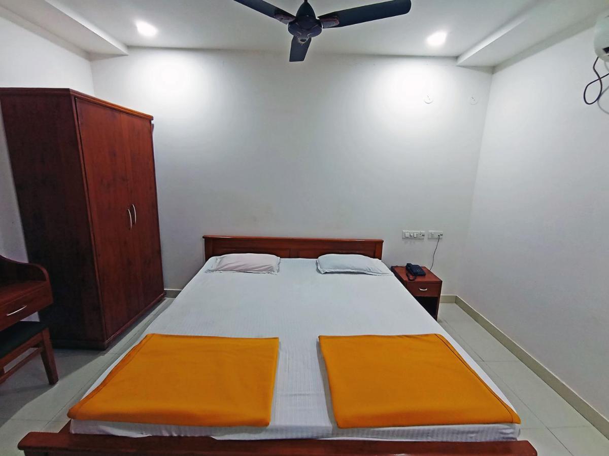 Staymaker Shri Shakti Residency Hubli Eksteriør bilde