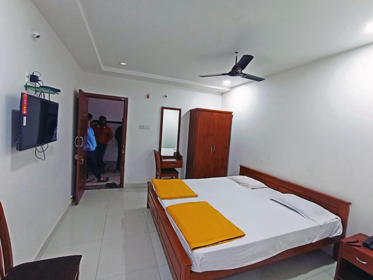 Staymaker Shri Shakti Residency Hubli Eksteriør bilde